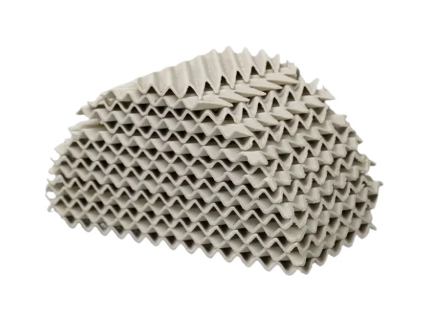 An inclined ceramic corrugated plate packing